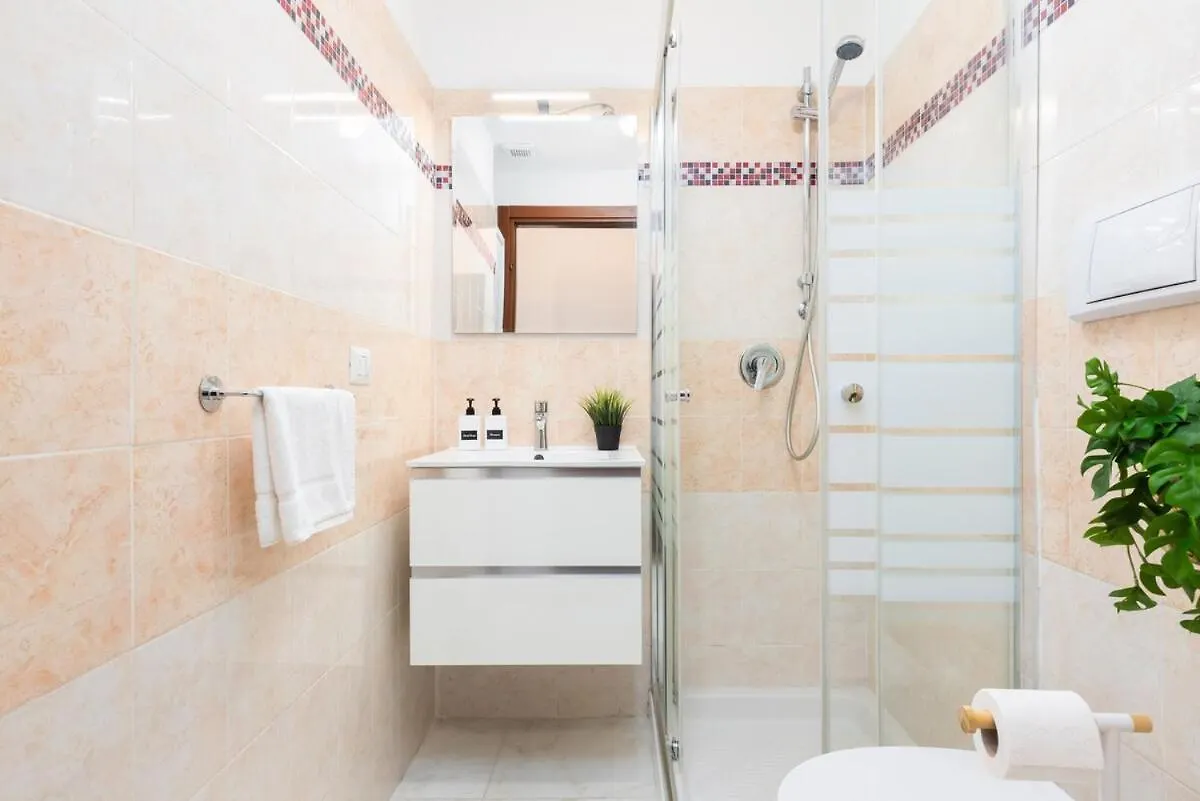Appartement Loft - Duomo 18Min-Free Wifi Ac Metro M1 200M à Milan